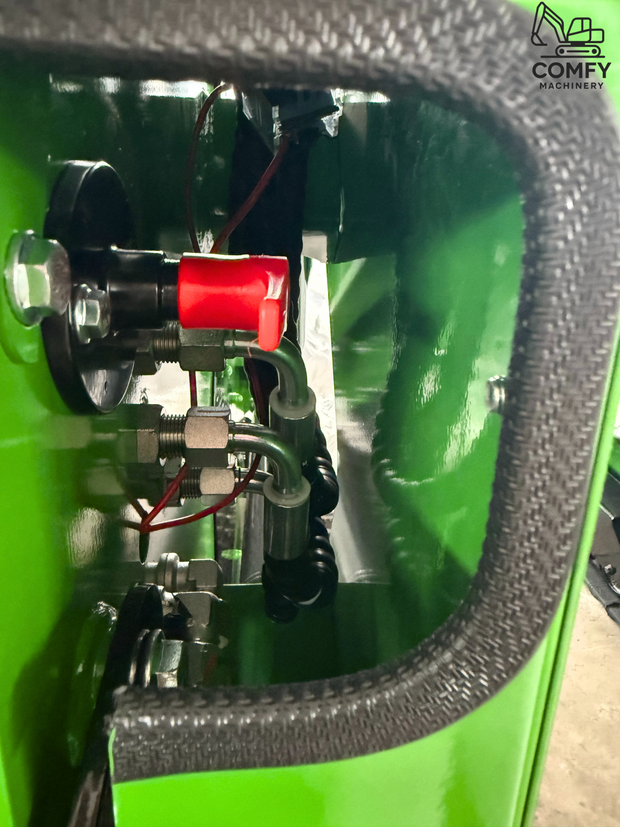 HULK T-460 Post Hole Digger (250mm / 400mm) with Bucket