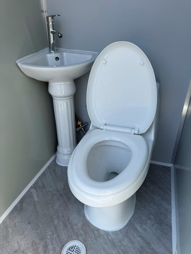 Premium Plumbed-In Portable Toilet Unit with WPC Fluted Wall Cladding – Fully Built & Ready to Use